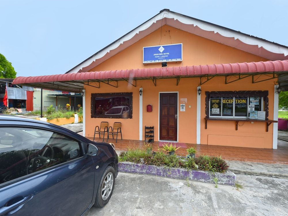 undefined Hotel O Awan Biru Motel 5