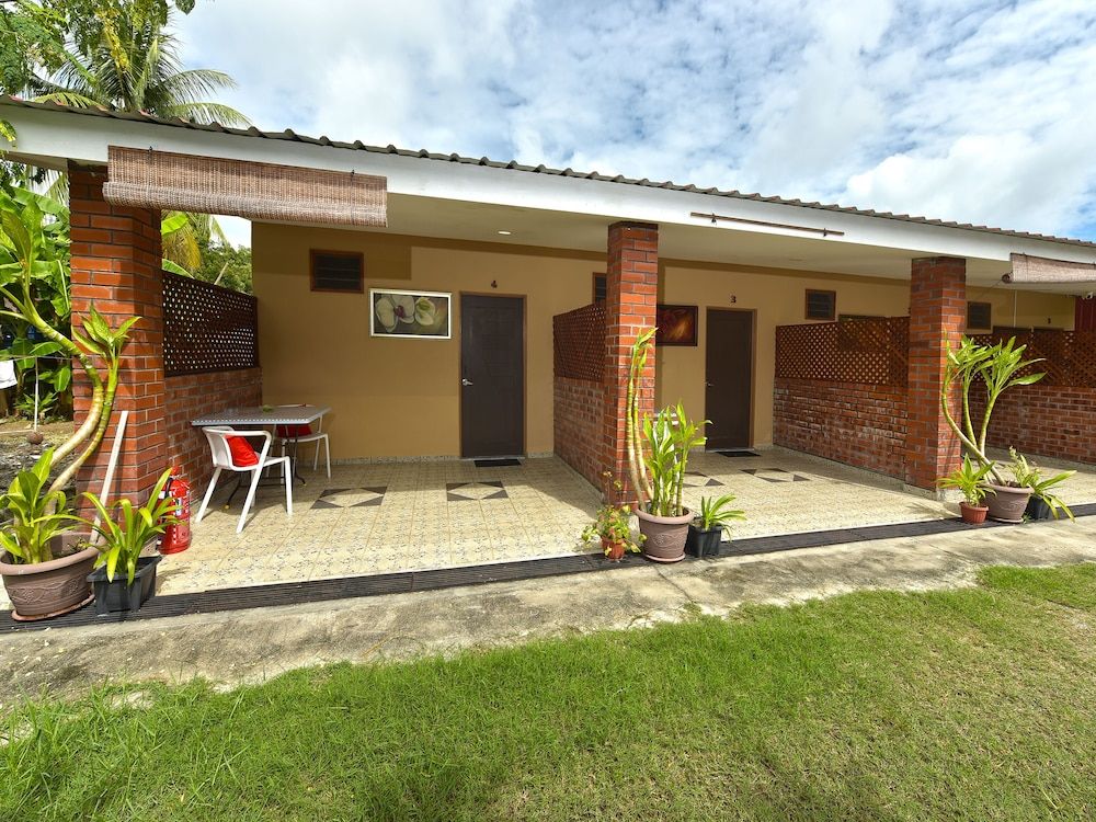 undefined OYO Home 90348 Inspire Rooms 5