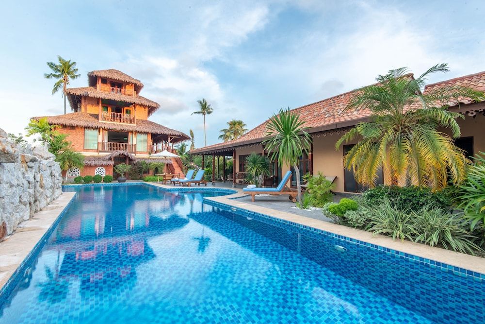 undefined Limasan Villa Langkawi 4