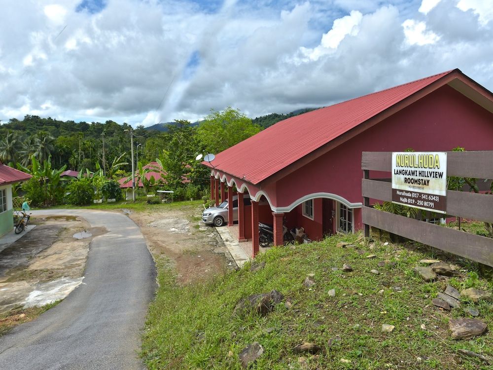 undefined Oyo 90605 Nurulhuda Langkawi Hillview Roomstay 4