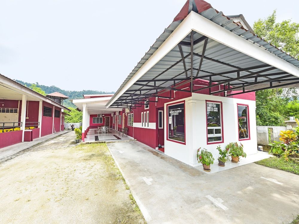 undefined OYO 90660 Rayyans Roomstay