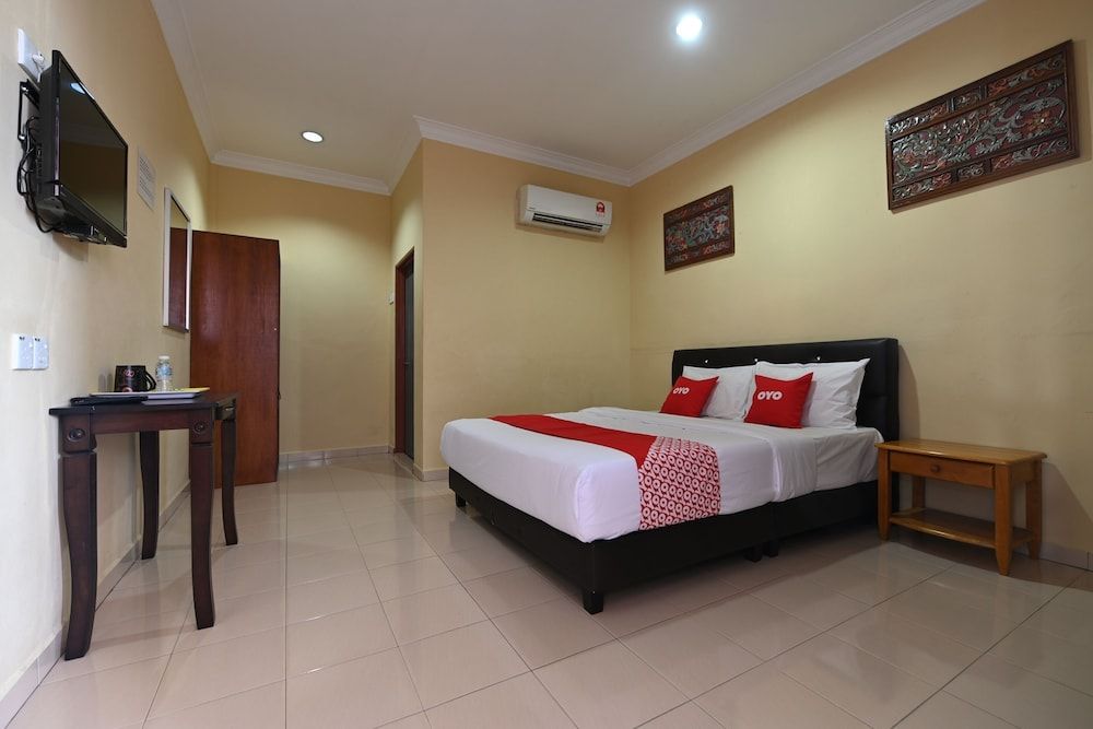 undefined OYO 43986 Tok Jah Guest House 6