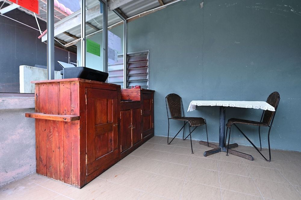 undefined OYO 43986 Tok Jah Guest House 5