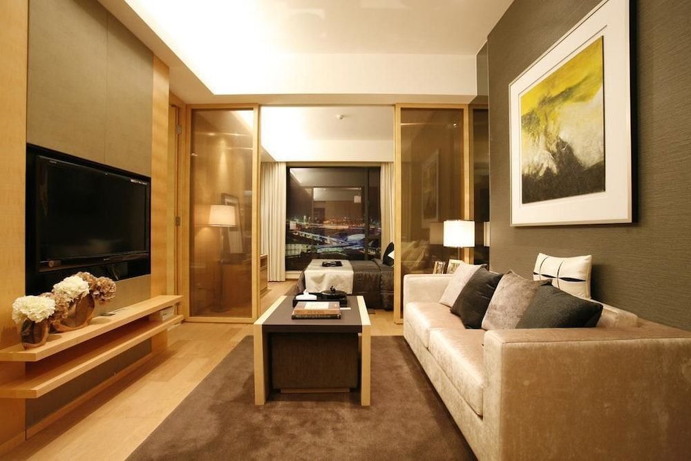 undefined Silin Residence Poly World Trading Center 5