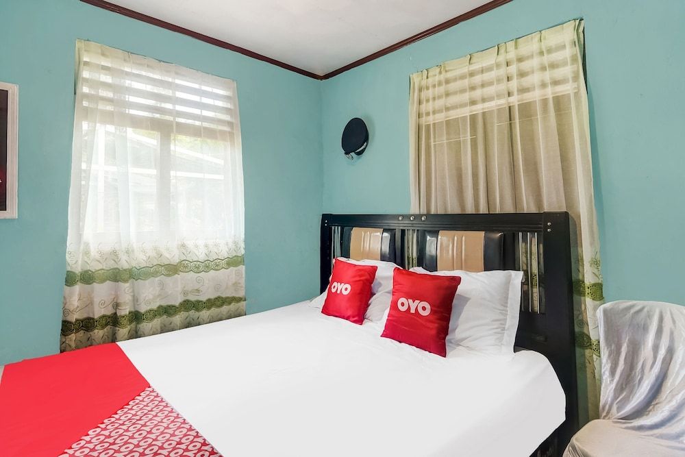 OYO Homes 91148 Homesstay Desa Wisata Bahoi Near Ekowisata Mangrove Desa Bahoi Double Room 6