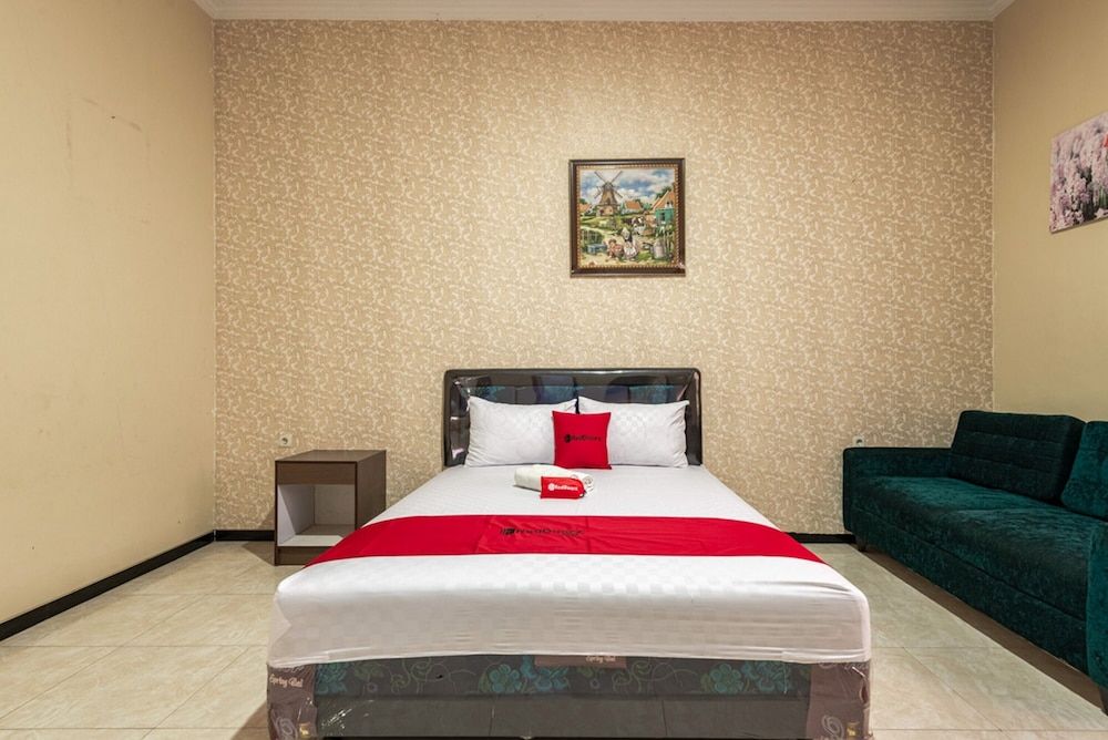 Premium Room (Reddoorz)