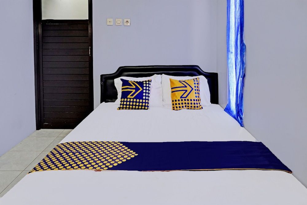 Basic Double Room