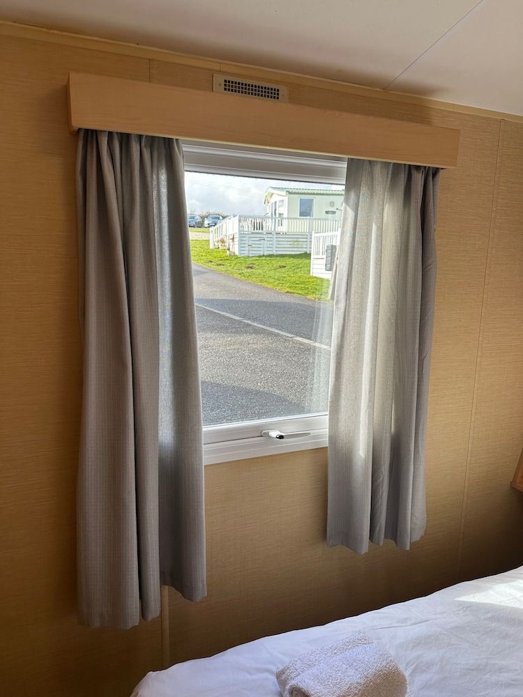 undefined Newquay Bay Porth Caravan - 3 Bed 5