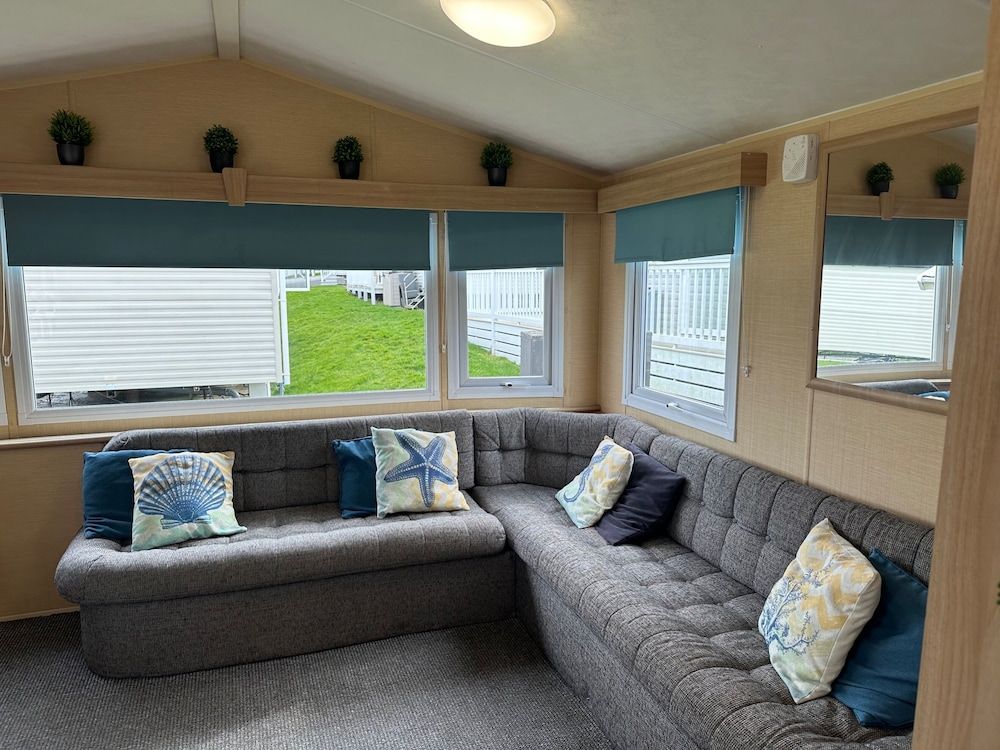 undefined Newquay Bay Porth Caravan - 3 Bed