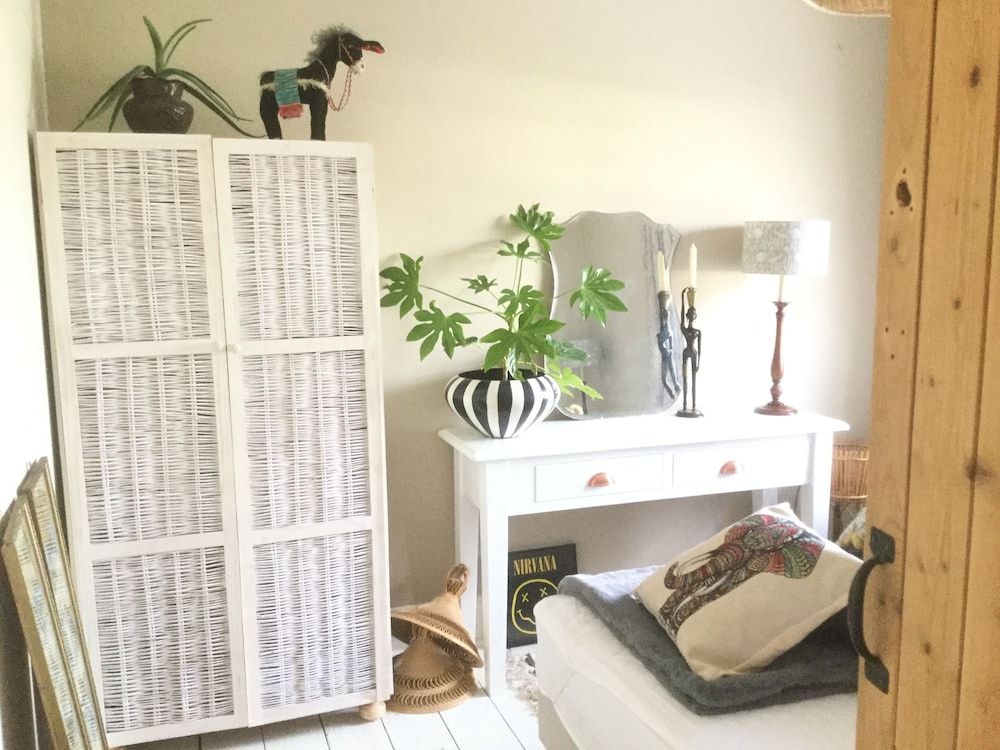 undefined Bambu Cottage