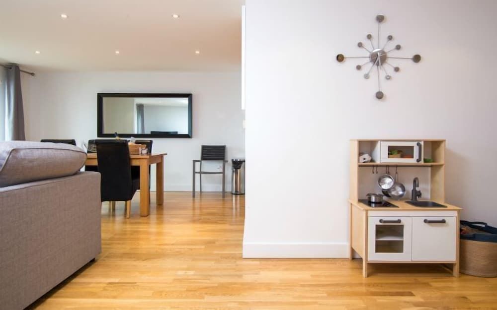 Penthouse B Cottage 13