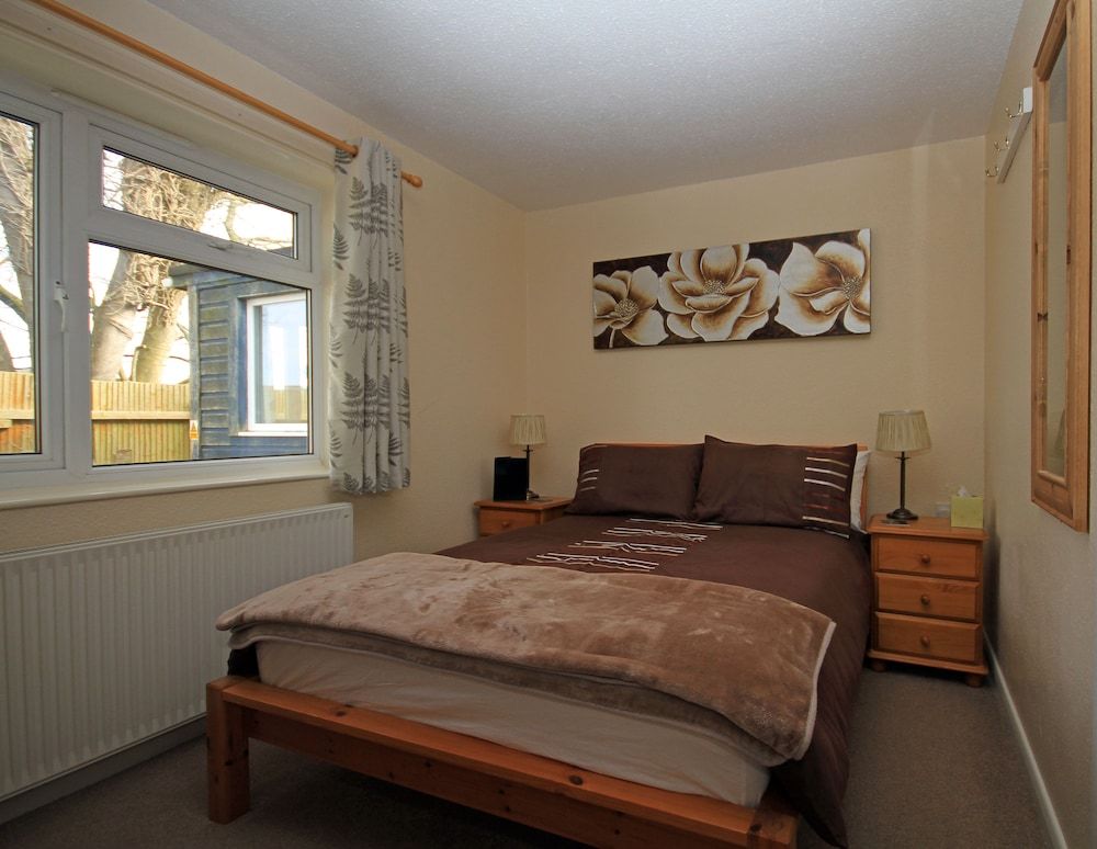 undefined Pine Lodge Guest House 10