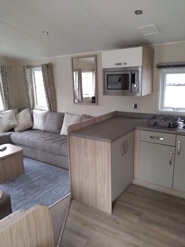 undefined 3 bed Static Caravan in Newquay 5 Mins From Beach 5
