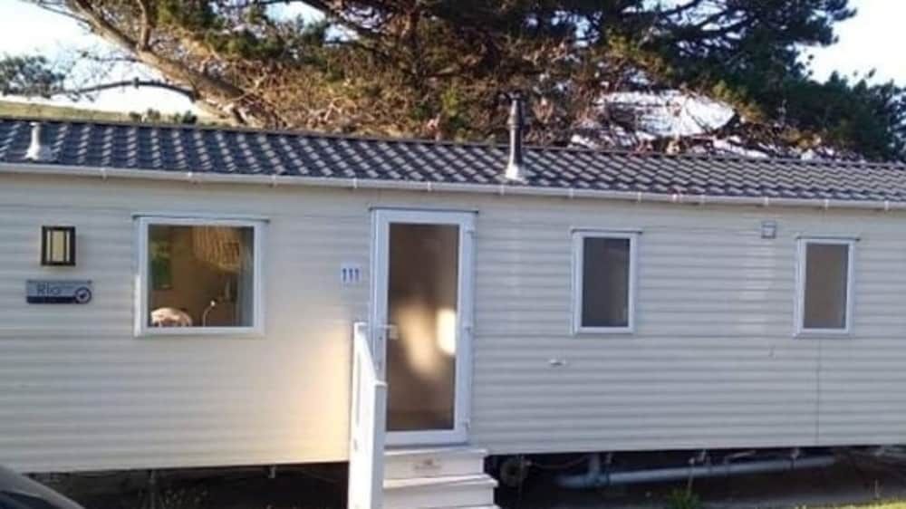undefined 3 bed Static Caravan in Newquay 5 Mins From Beach