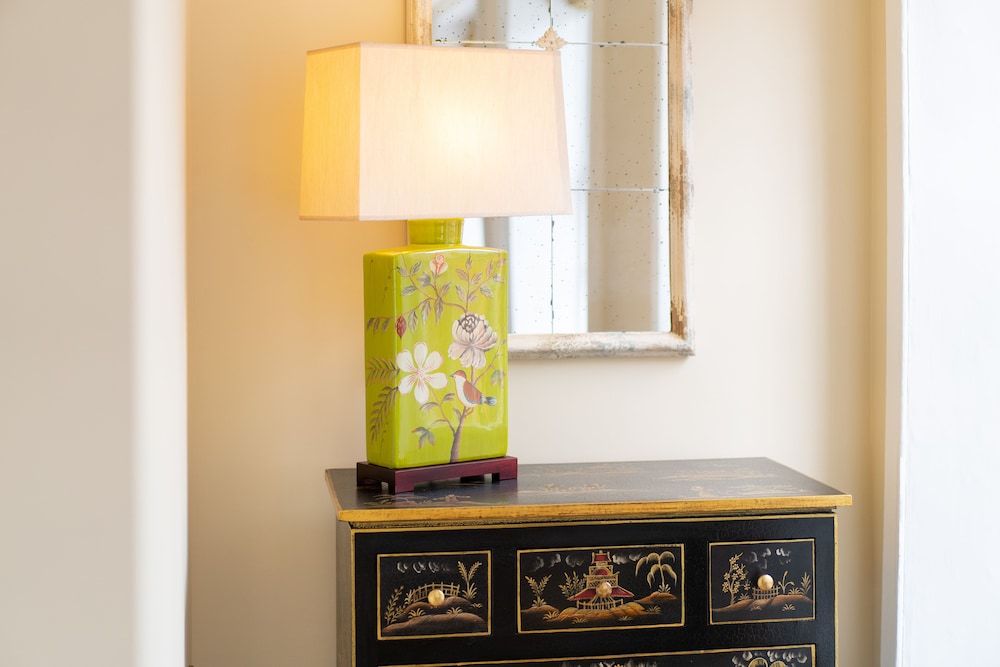 The Ironmongers Boutique Deluxe Double Room 6