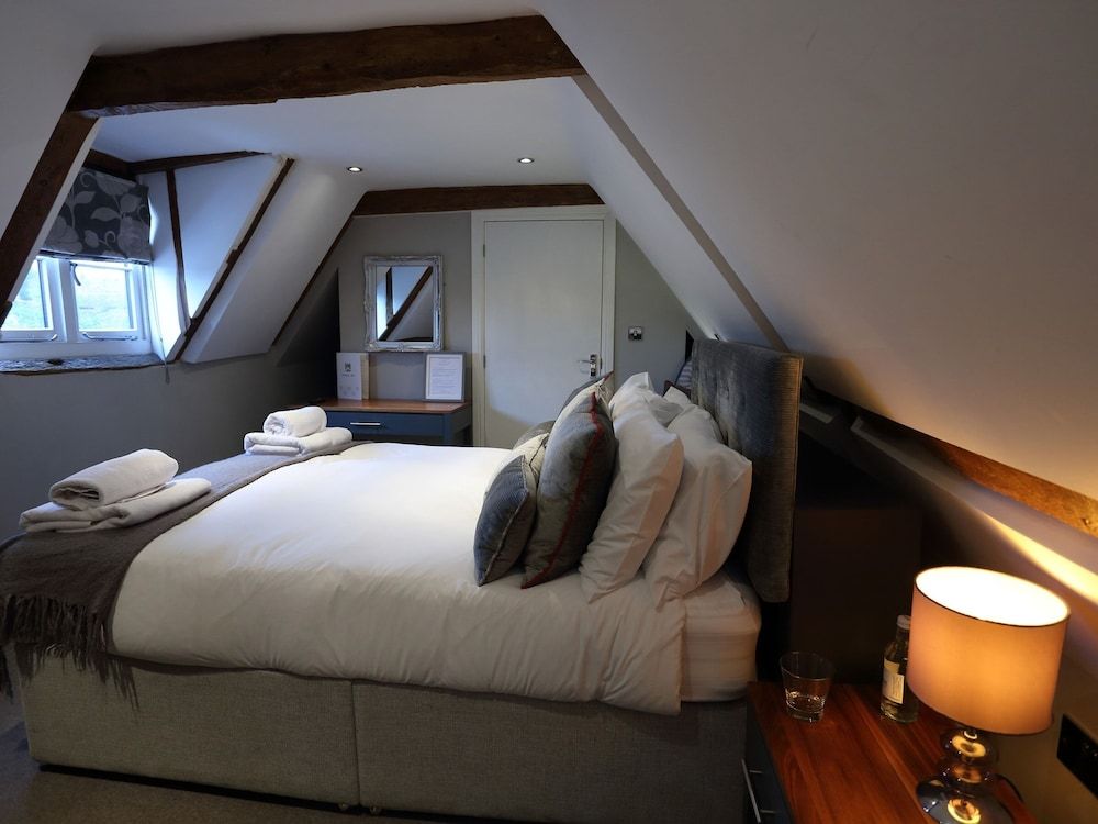 Recruiting Sergeant Classic Double Room, Ensuite 4