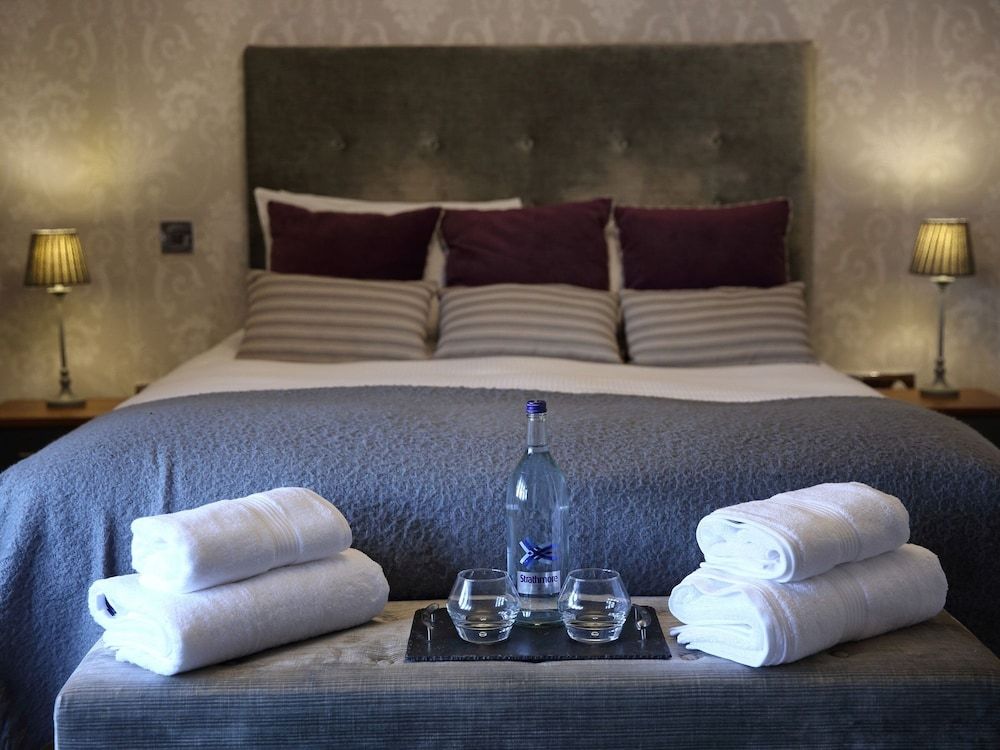 Recruiting Sergeant Double or Twin Room, Ensuite 3