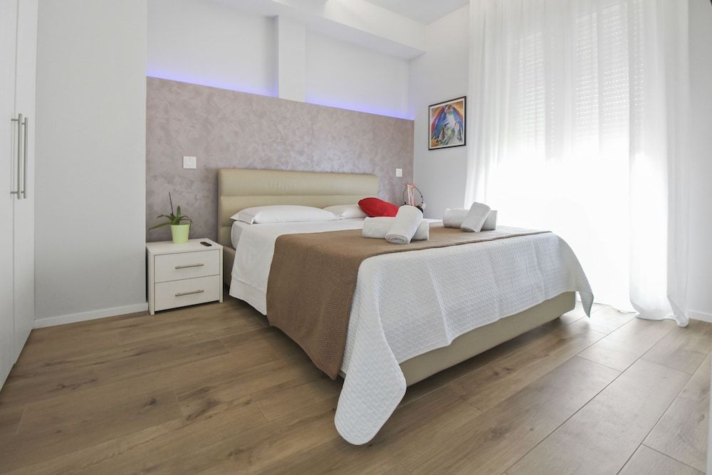 Deluxe Apartment, Ensuite, Mountain View