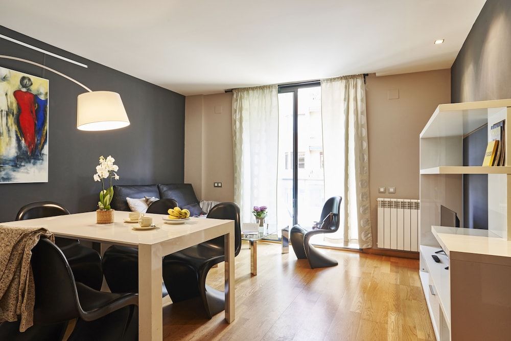 AinB Sagrada Familia Apartments Standard Apartment, 2 Bedrooms, 2 Bathrooms, City View 17