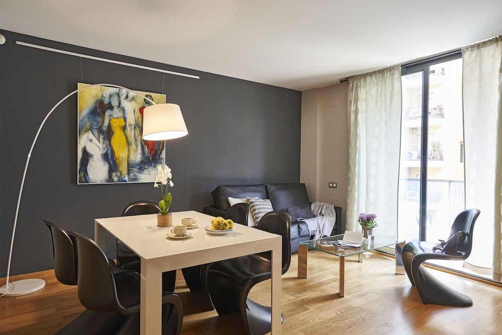 AinB Sagrada Familia Apartments Standard Apartment, 2 Bedrooms, 2 Bathrooms, City View 16