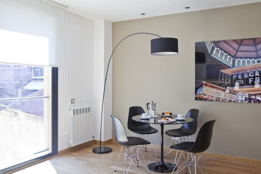 AinB Sagrada Familia Apartments Standard Apartment, 1 Bedroom, Kitchen 17