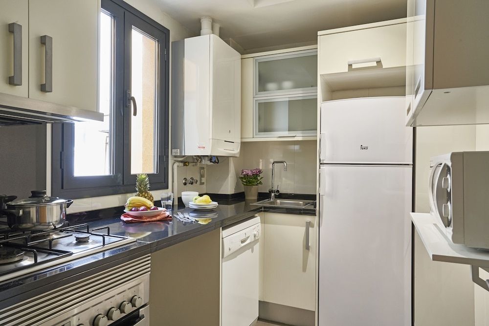 AinB Sagrada Familia Apartments Standard Apartment, 2 Bedrooms, 2 Bathrooms, City View 14