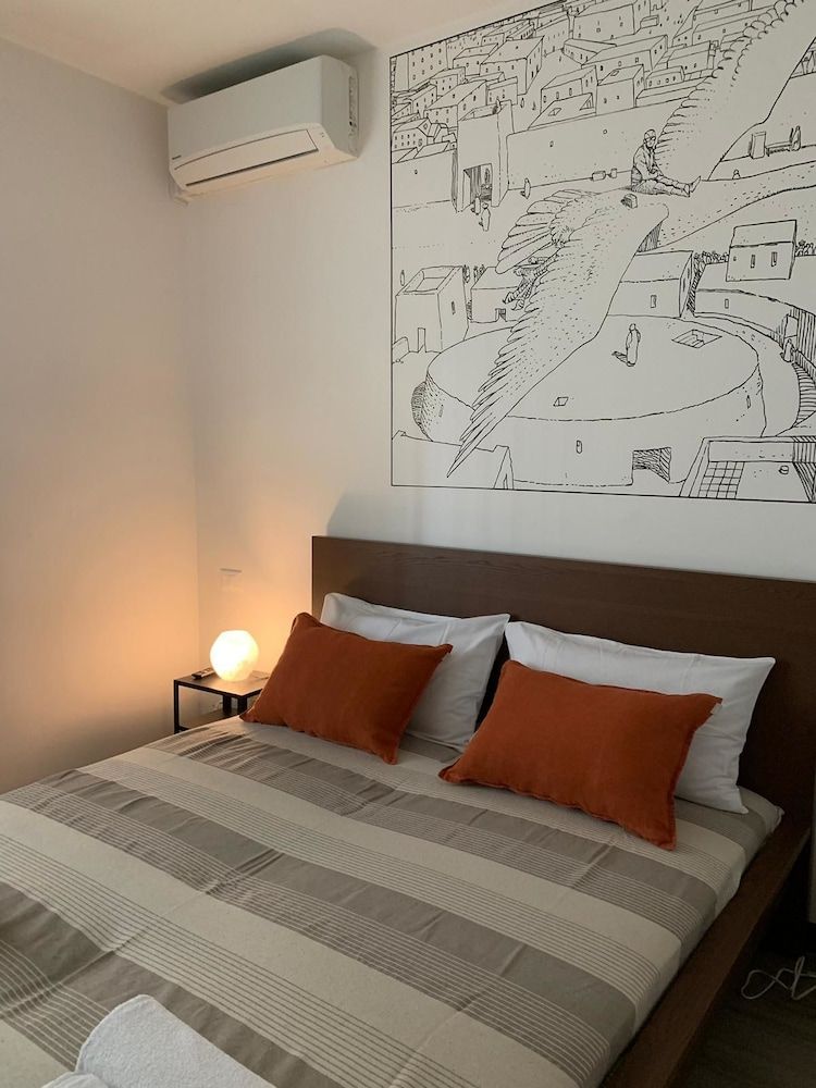 Triple Room, Shared Bathroom