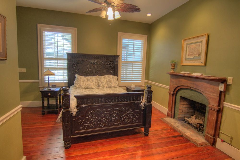 Florida House Inn Deluxe Room, 1 Queen Bed 2