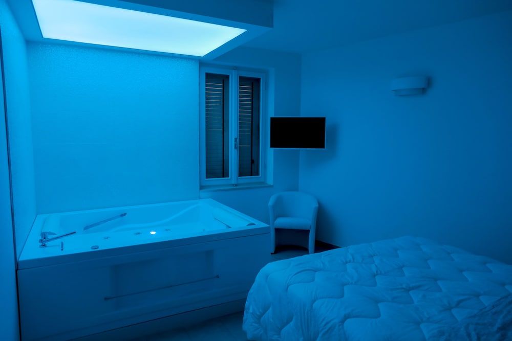 R & D Luxury Double Room 5