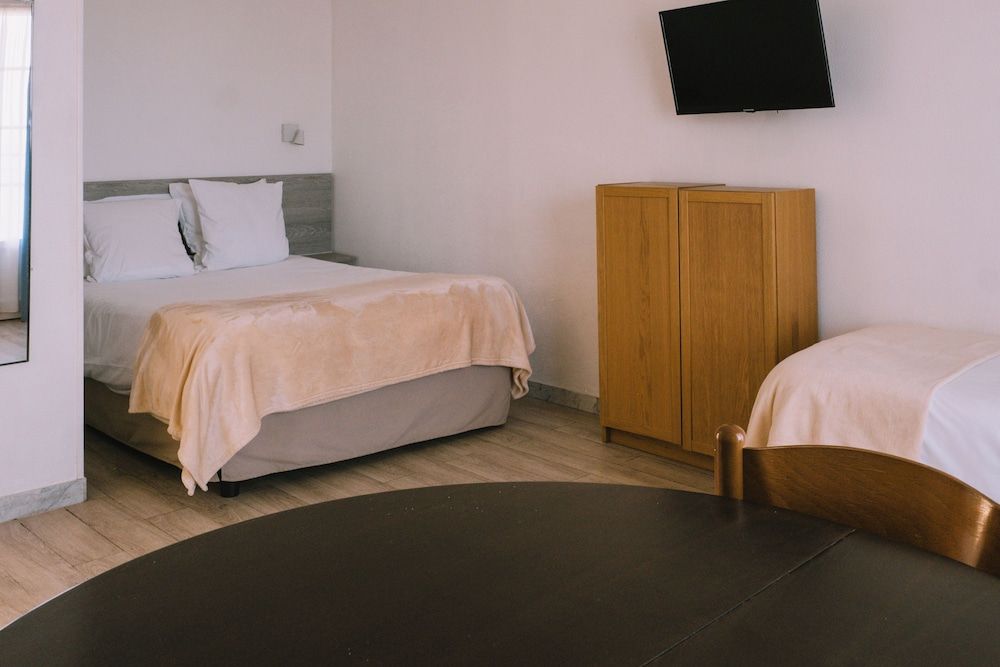 Creste e Mare Apartment 3 people ( 1 double bed + 1 single bed in the main room like a studio) occupancy max 3 3