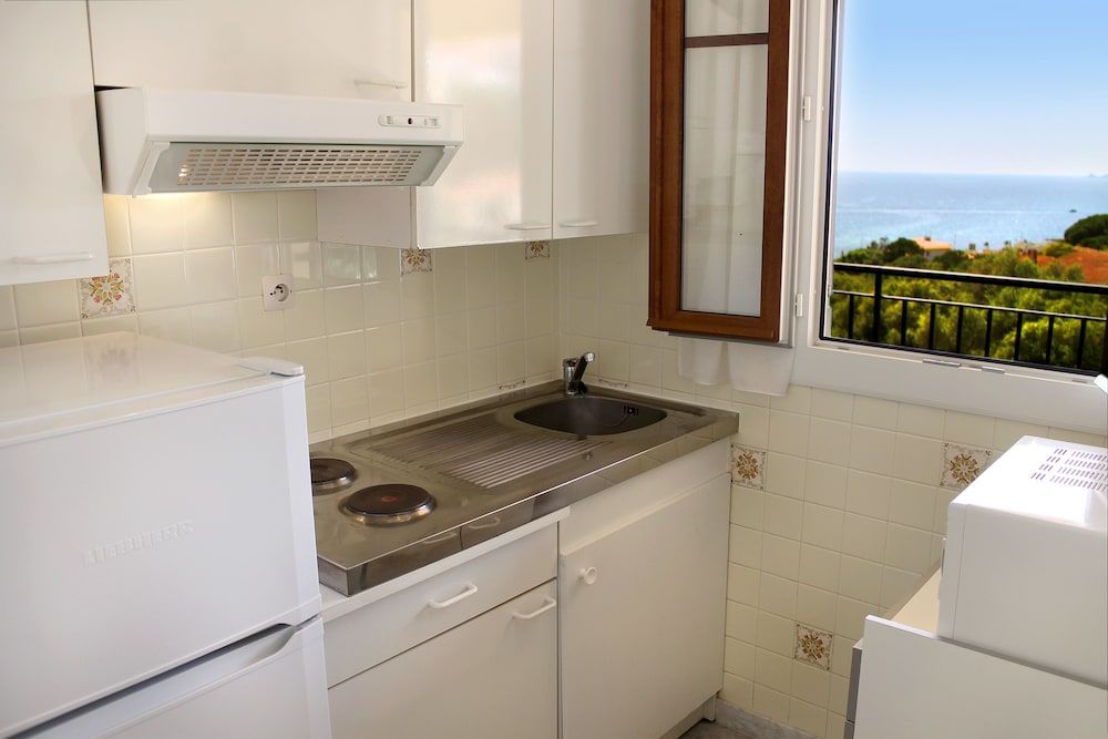 Creste e Mare Apartment 4 people - 1 bedroom ( 1 double bed, 2 single beds) Occupation max 4 3