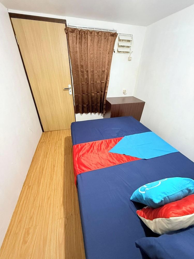 Ambon Residence Syariah Standard Room 2