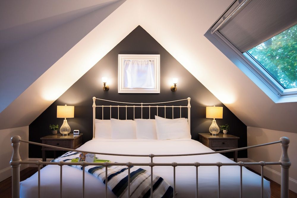 Chauffeurs Cottage Upper Floor