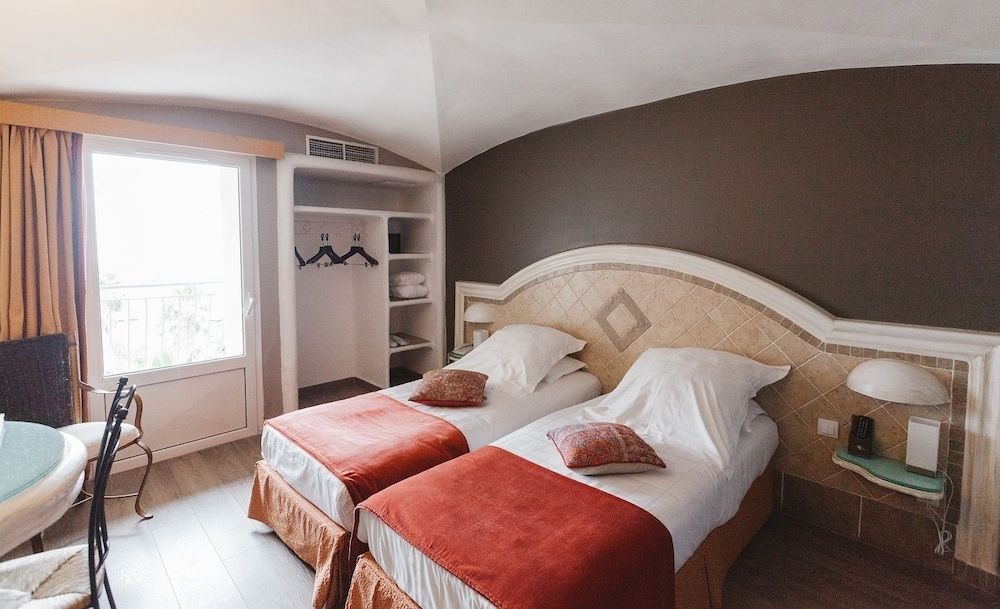 Superior Double Room, 1 Queen Bed, Balcony