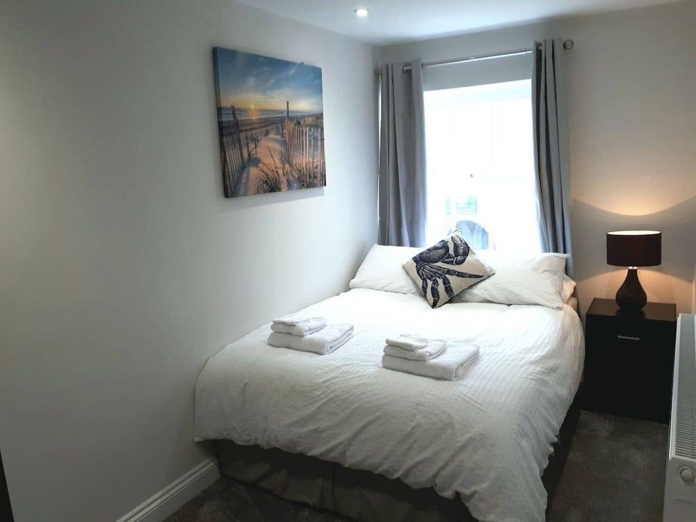 City Apartment, 2 Bedrooms, Non Smoking, River View