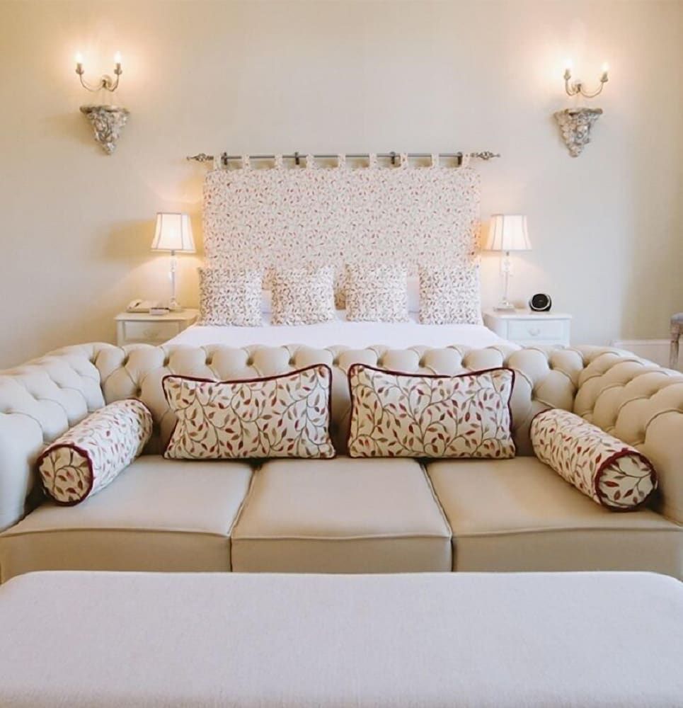 Queen Suite