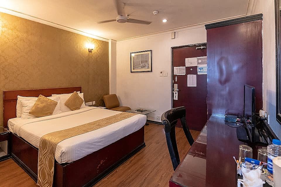 The Lindsay Deluxe Room 5