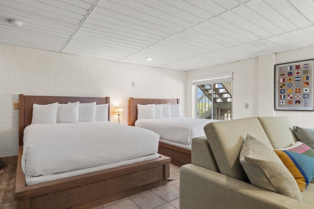 Parmer's Resort Suite, 1 Bedroom, Kitchen, Sea Facing