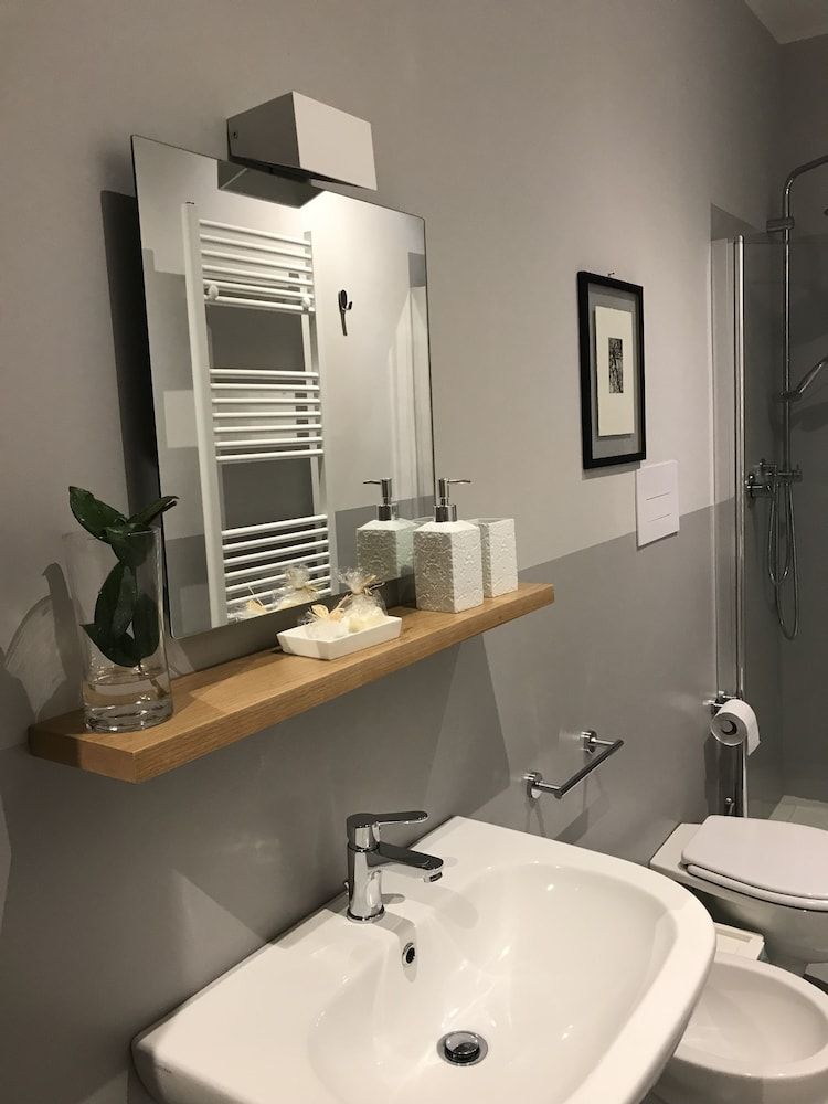 Single Room (Private External Bathroom - Mariù)