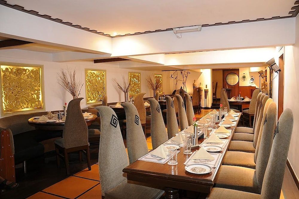 undefined LYTTON HOTEL 4