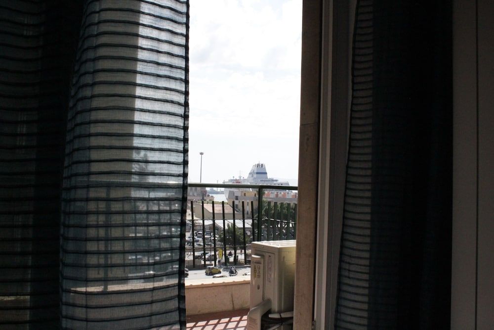 Deluxe Double Room, Harbor View (L'approdo del fenicio)