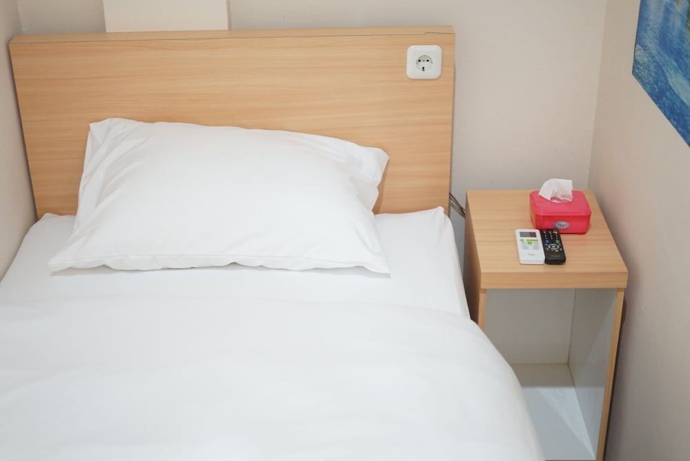 Gold Line Guest House