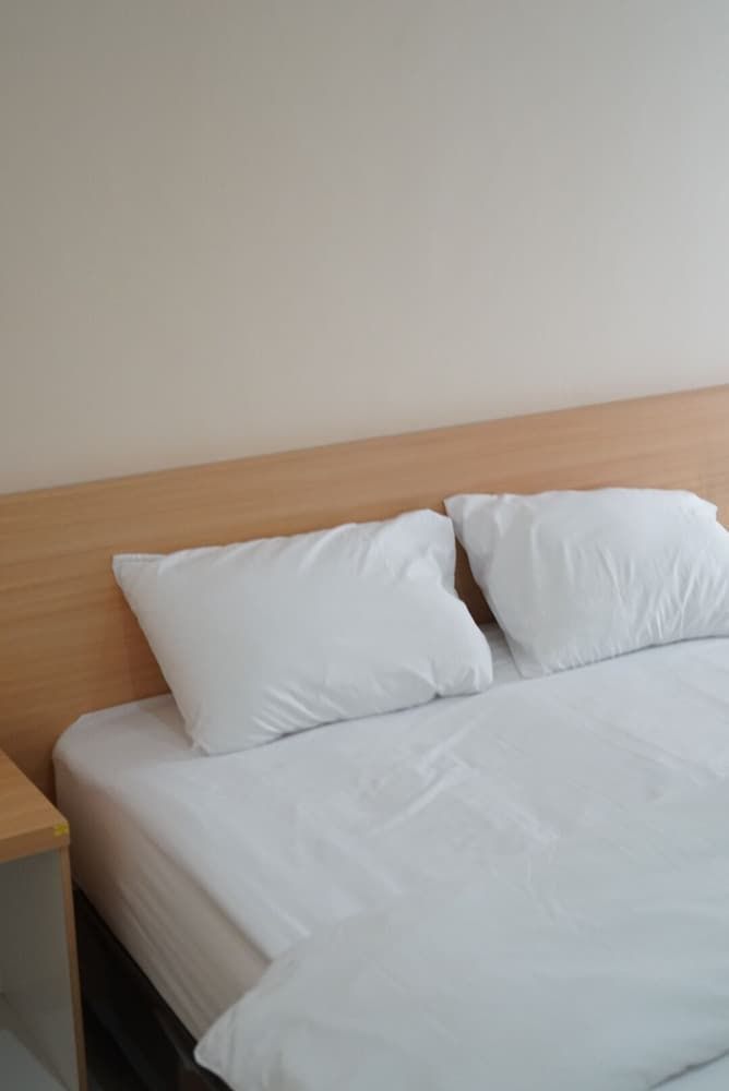 Gold Line Guest House Deluxe Double Room