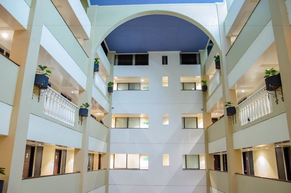 undefined Best Western Plus Meridian Hotel 6