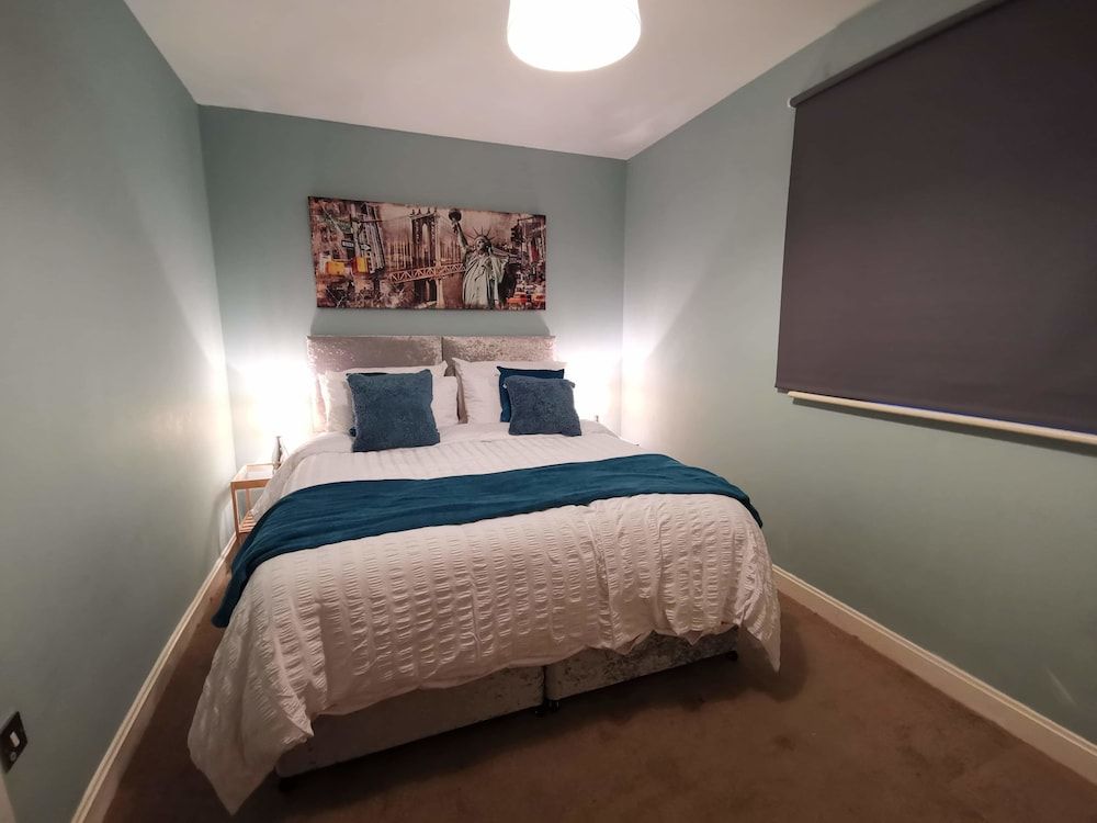 3 Bed Apartment - Mermaid Quay Apartment