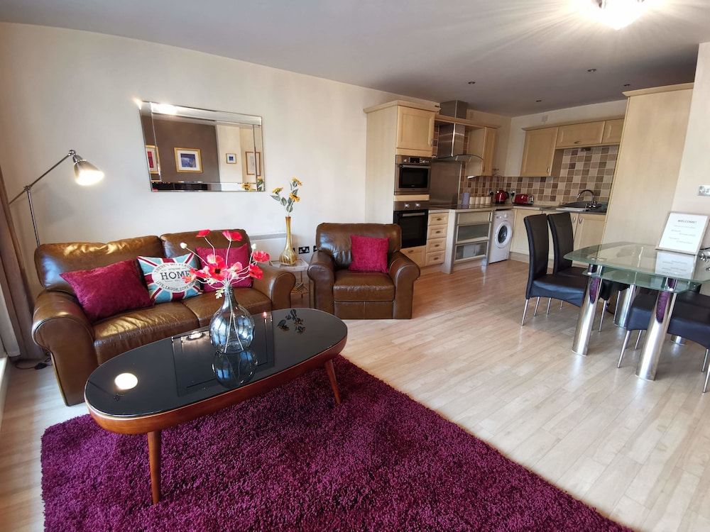 3 Bed Apartment - Mermaid Quay Apartment 26