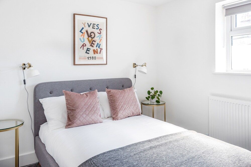 undefined Stylish Apartment In Leafy Central Neighbourhood