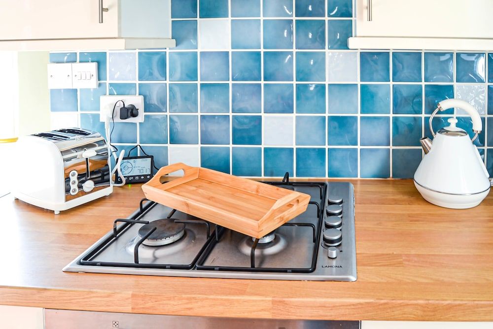 Ella Fitzgerald - Luxury 2 Bedroom Apt Two-Bedroom Apartment 25