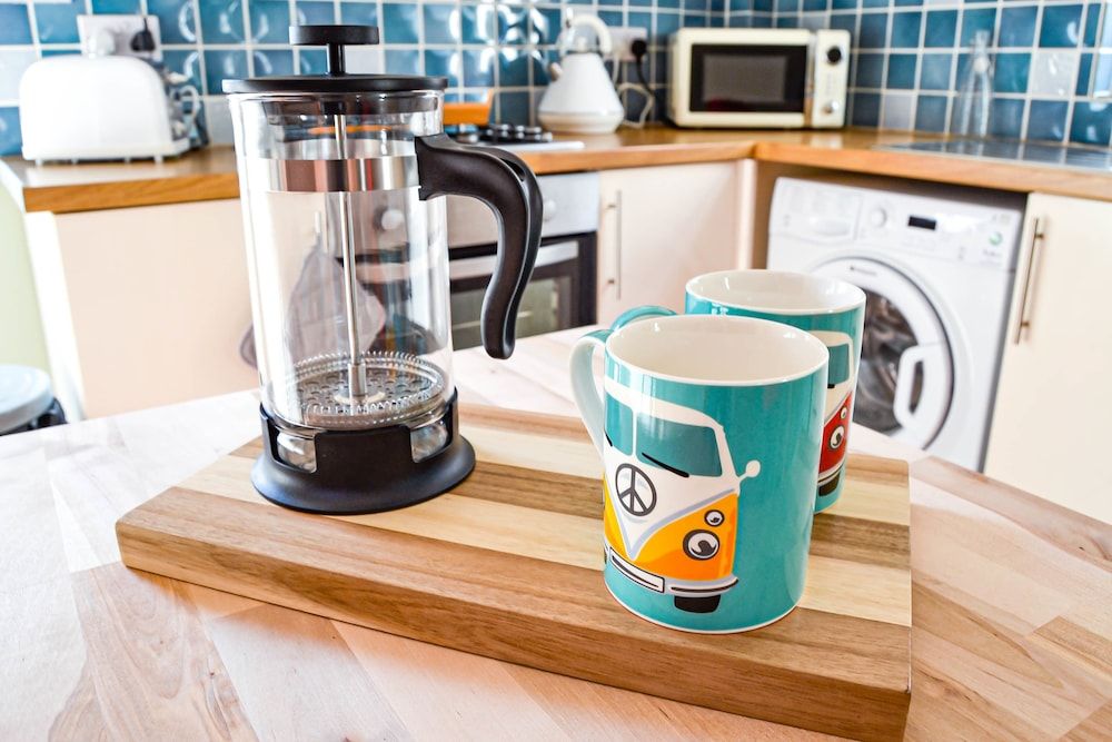 Ella Fitzgerald - Luxury 2 Bedroom Apt Two-Bedroom Apartment 24