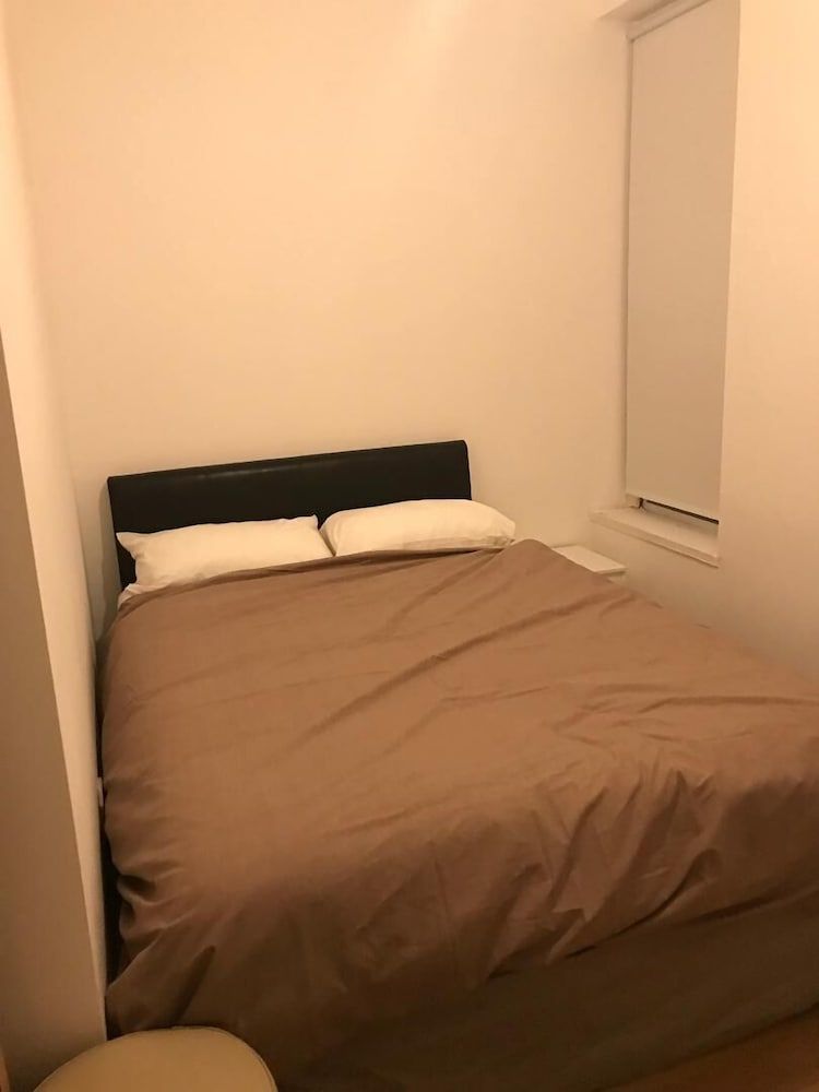 Two Bedroom Apartment Roath Park Cardiff